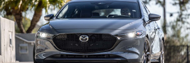 Teszt: új Mazda3 – a vezetés, ami még mindig szívből jön
