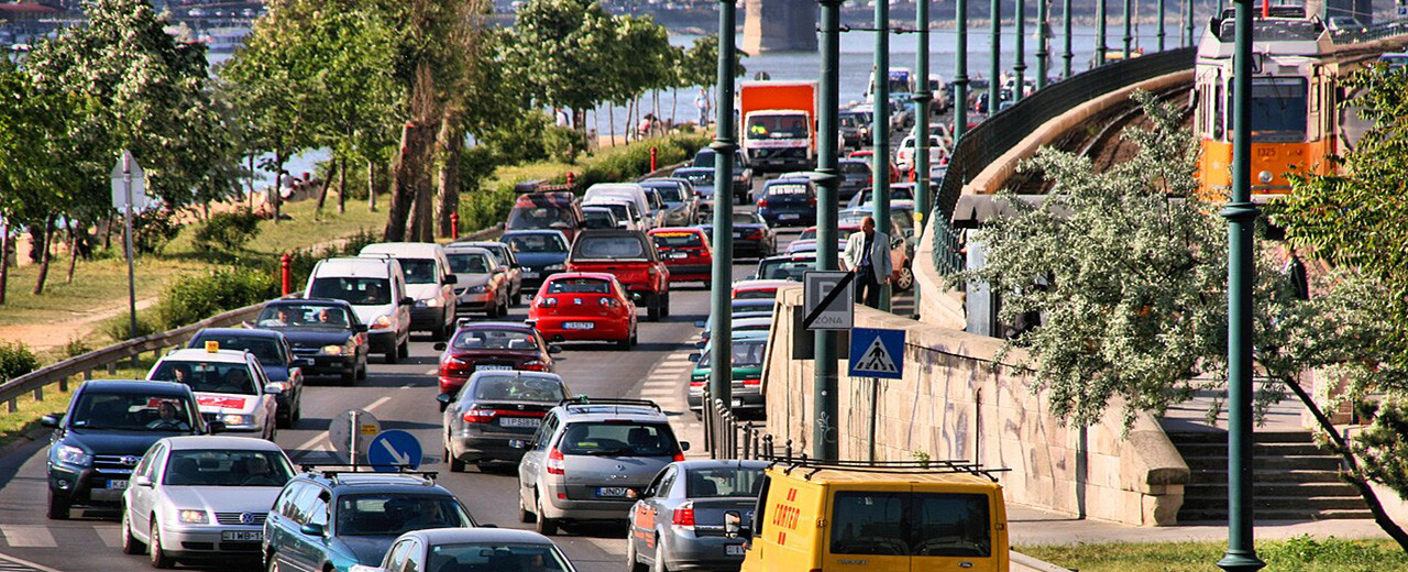 A dudálás nem kommunikáció – modern közlekedési etikett